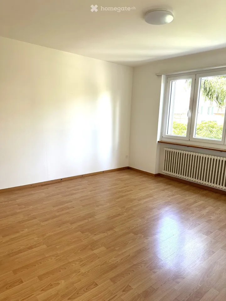 Appartement 4 pièces entretenu dans un emplacement central