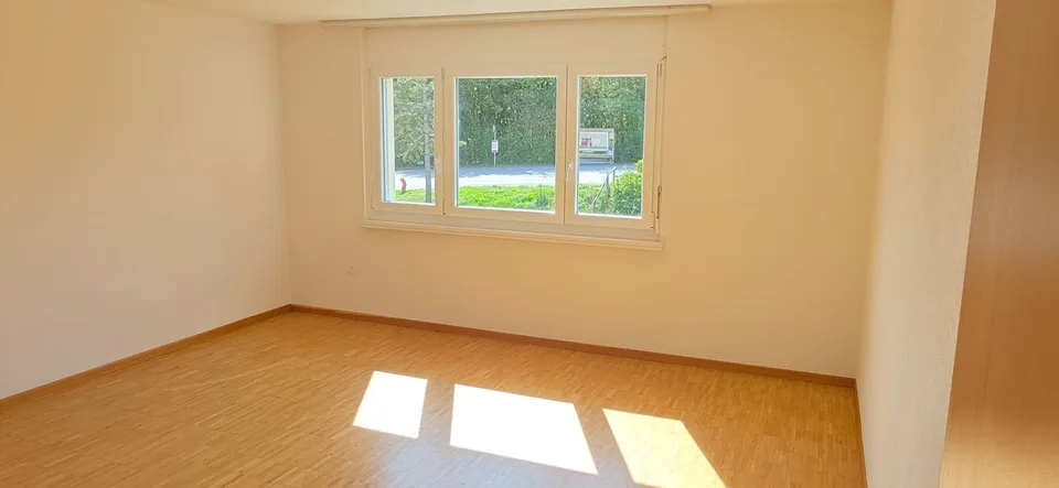 Appartamento accogliente 2 locali con balcone a Wiedlisbach