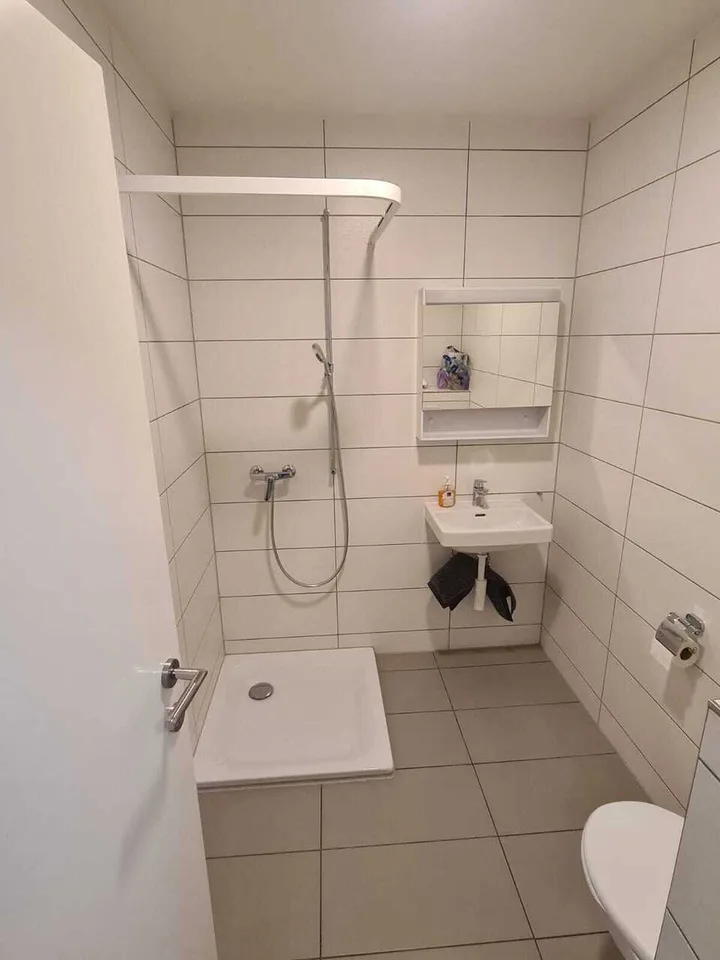 Idéal pour bureaux, salles de cours,formation, activité administrative – photo 7 sur 9