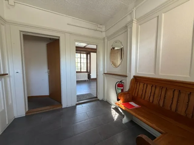 Office / Storage of 3 rooms for rent in Tavannes – available immediately – photo 4 of 7