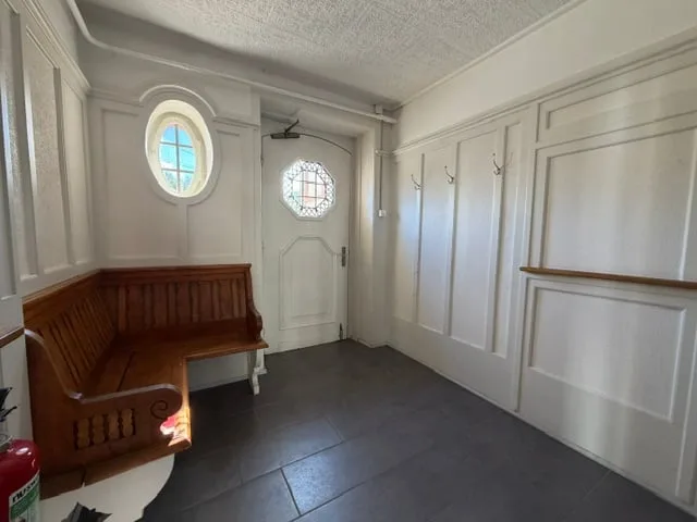 Office / Storage of 3 rooms for rent in Tavannes – available immediately – photo 3 of 7