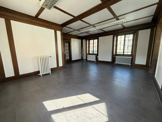 Office / Storage of 3 rooms for rent in Tavannes – available immediately – photo 2 of 7
