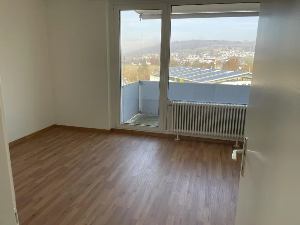 Appartamento con balcone rinfrescato a Wohlen!