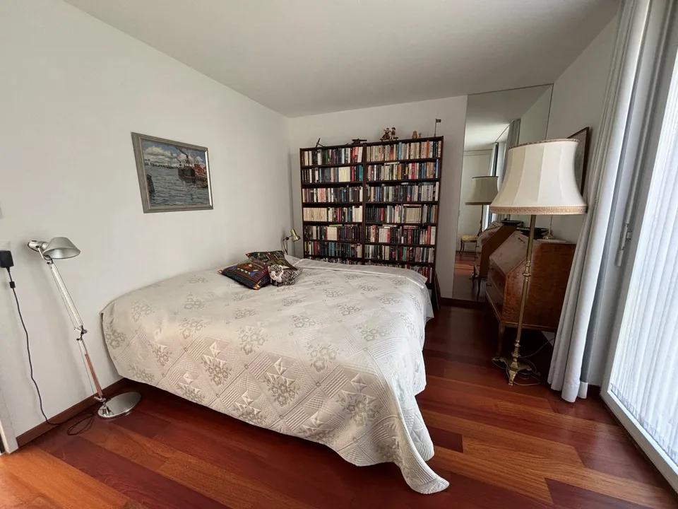 Appartement de 5,5 pièces en attique avec vue sur les Alpes – photo 9 sur 17
