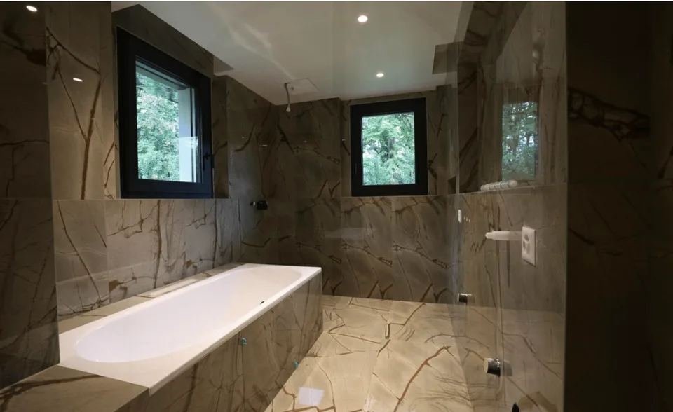 Duplex im Erdgeschoss in einer Residenz von hohem Standard