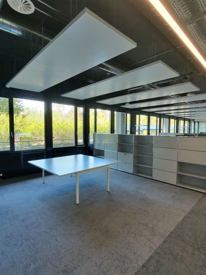 Climatisé au lieu de frit - un bureau qui fonctionne même en été – photo 3 sur 13