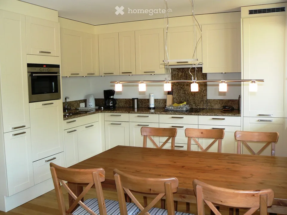 Furnished 4-room apartment in Flims Waldhaus