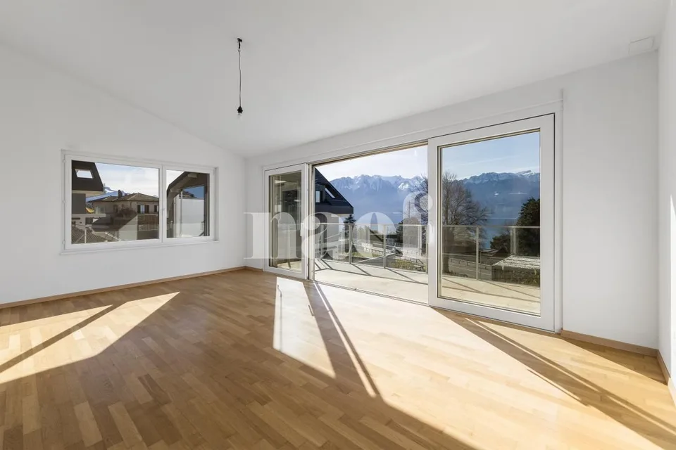 Beautiful semi-detached house in Corseaux with lake and mountain views