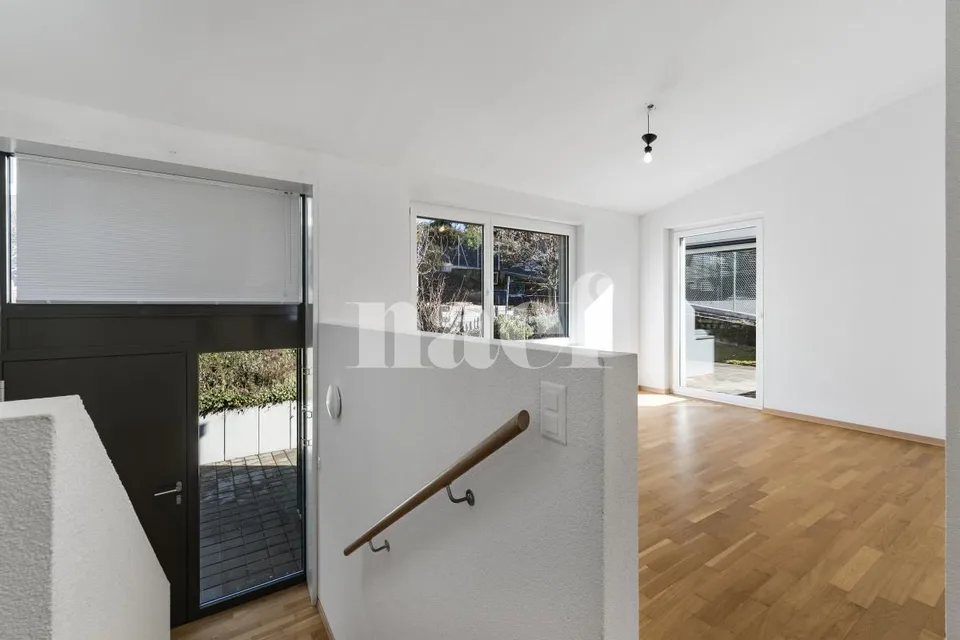 Beautiful semi-detached house in Corseaux with lake and mountain views