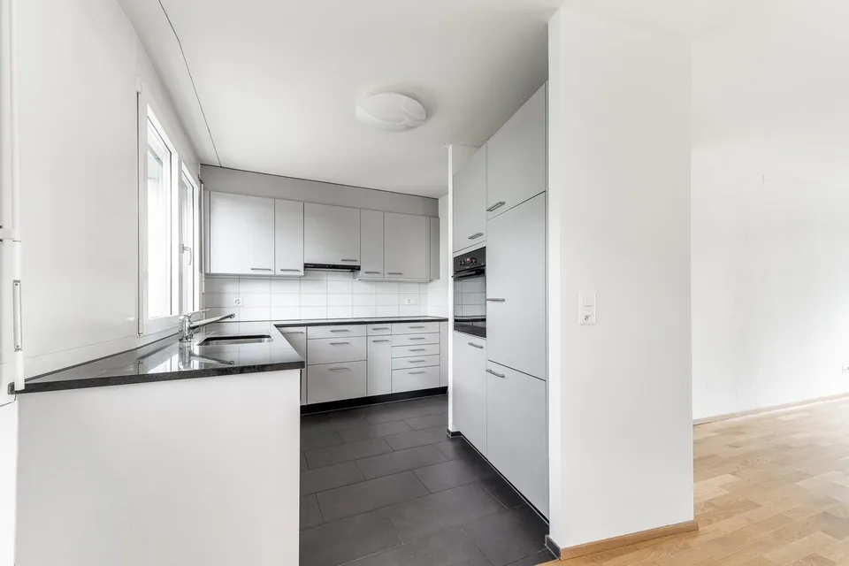 Grosszügige 4.5-Zimmerwohnung an Toplage – Foto 3 von 10