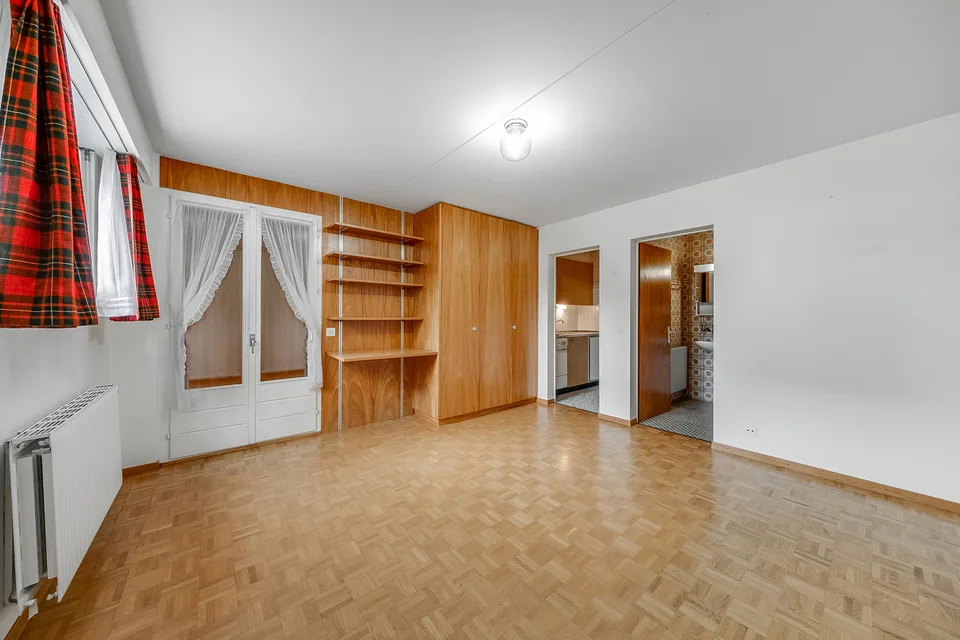 VILLA INDIVIDUELLE + STUDIO - 3 GARAGES - EN EXCLUSIVITÉ – photo 5 sur 8
