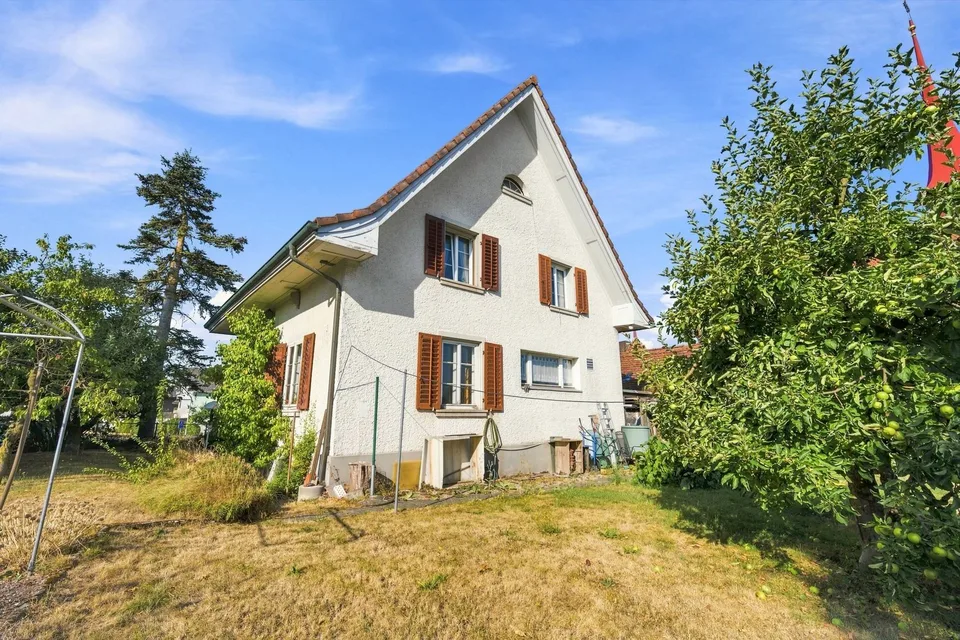 Charming house with great potential – photo 12 of 12