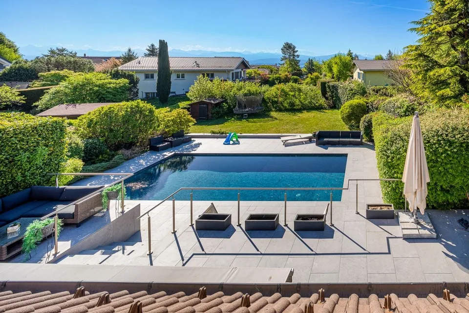 Magnifique villa jumelle rénovée – photo 11 sur 25