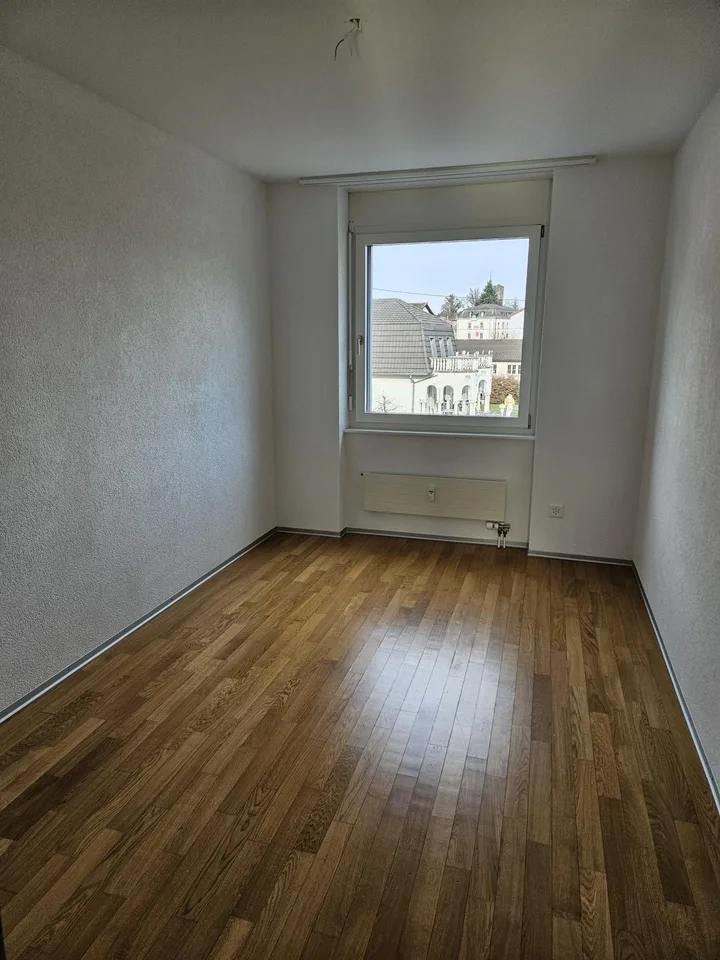 Cercasi inquilino per appartamento di 4,5 locali a Laufenburg