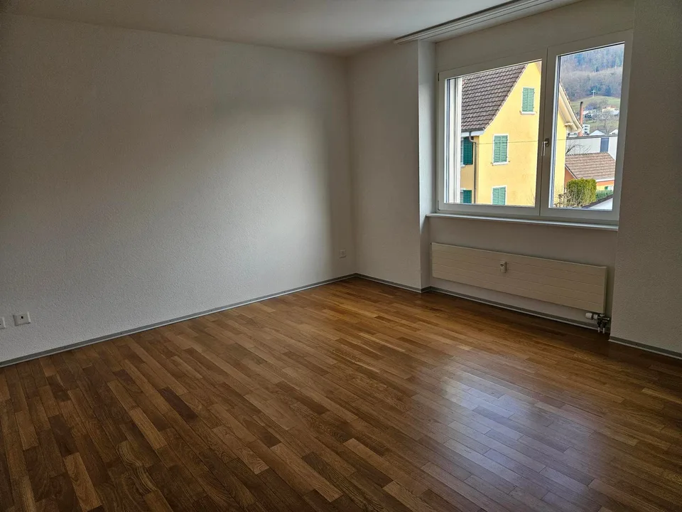 Cercasi inquilino per appartamento di 4,5 locali a Laufenburg