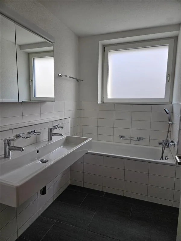 Cercasi inquilino per appartamento di 4,5 locali a Laufenburg