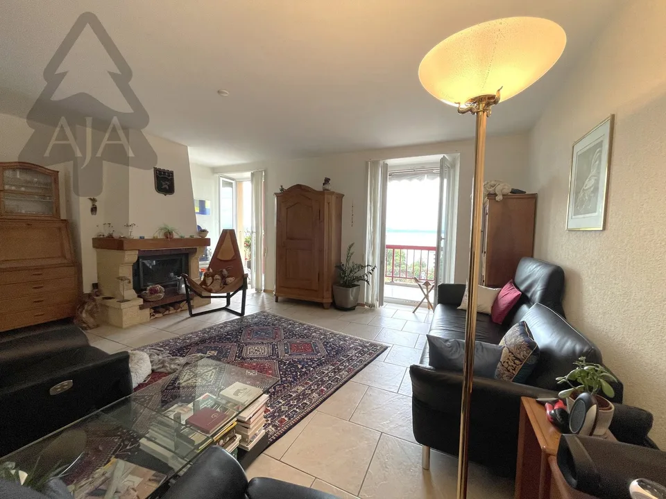 RÉSERVÉ !!! Neuchâtel, spacieux appartement de 3,5 pièces (109 m2) avec balcon et garage individuel – photo 7 sur 13