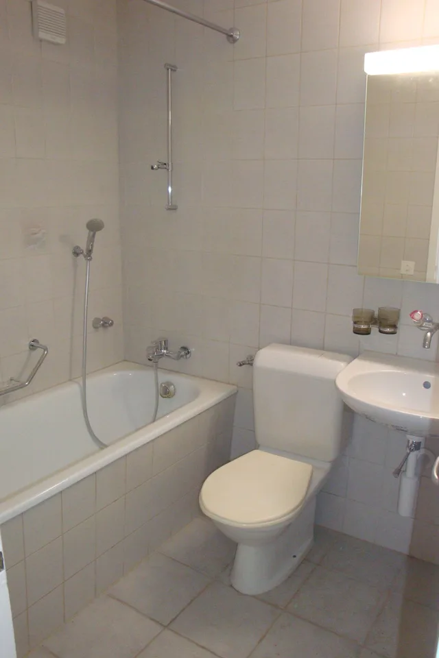 Helle 3 1/2--Zimmerwohnung in Zollikofen