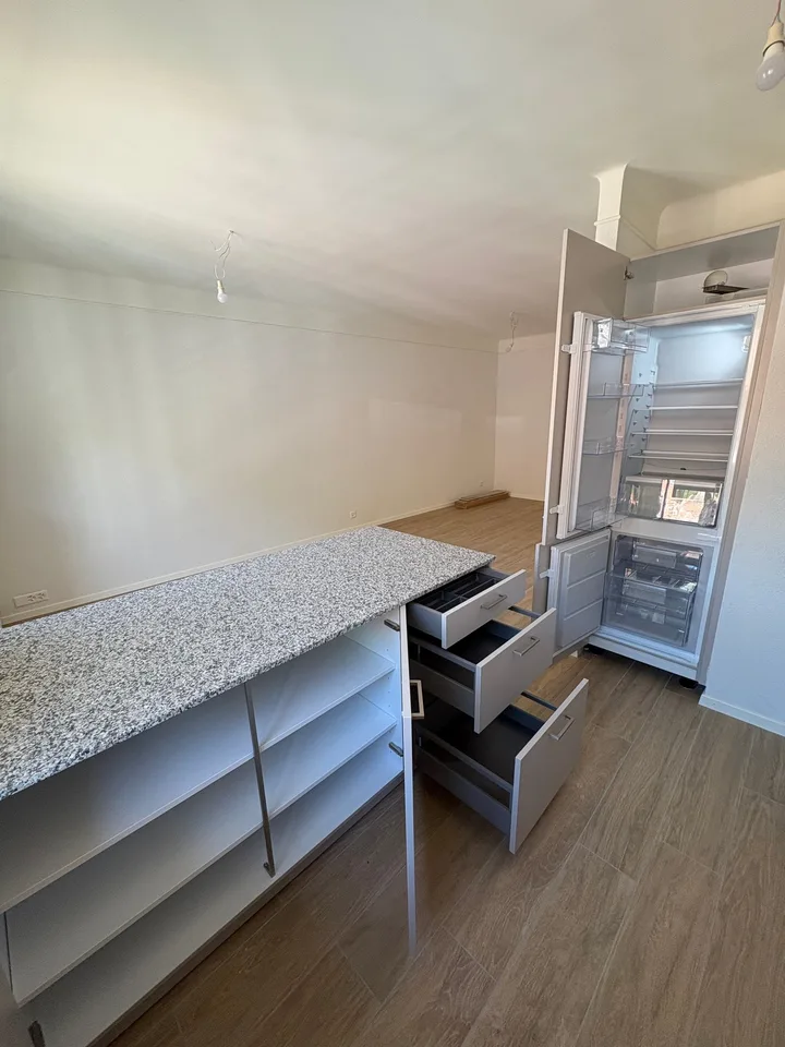 Delizioso appartamento di 3,5 locali con ampio balcone a Vallorbe