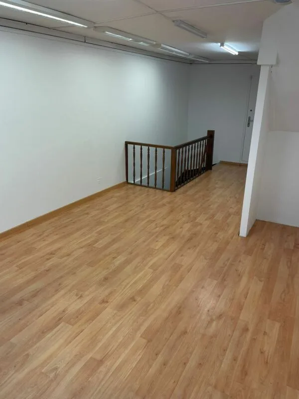 LOCALE COMMERCIALE ESCLUSIVO IN POSIZIONE AAA - A POCHI PASSI DA BARFÜSSERPLATZ – foto 9 di 9