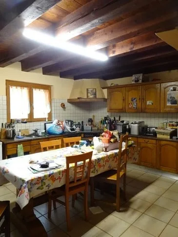 Einfamilienhaus auf dem Land mit Garten und Pool, unterliegt dem LDFR – Foto 5 von 10