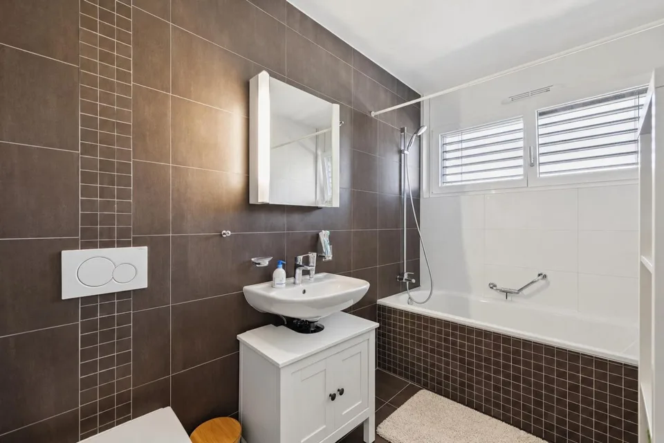 Modernes Dachgeschoss in Saint-Sulpice – Foto 10 von 13