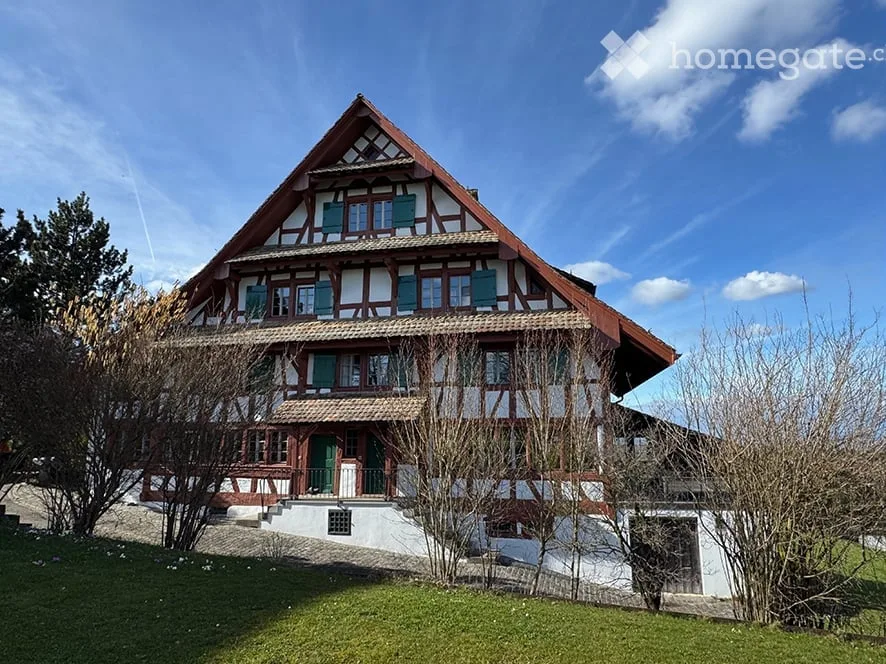 Casa Riegel storica con due unità residenziali indipendenti in una posizione esclusiva