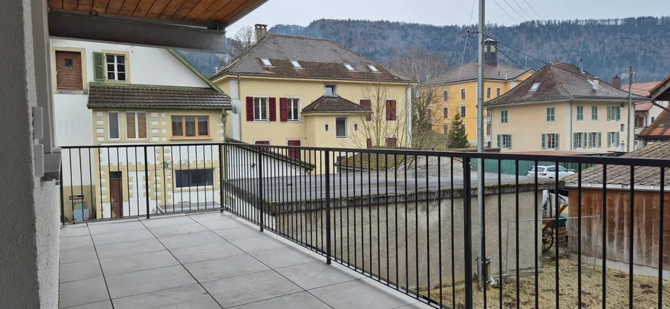 Charming 2.5-room apartment in Villeret
