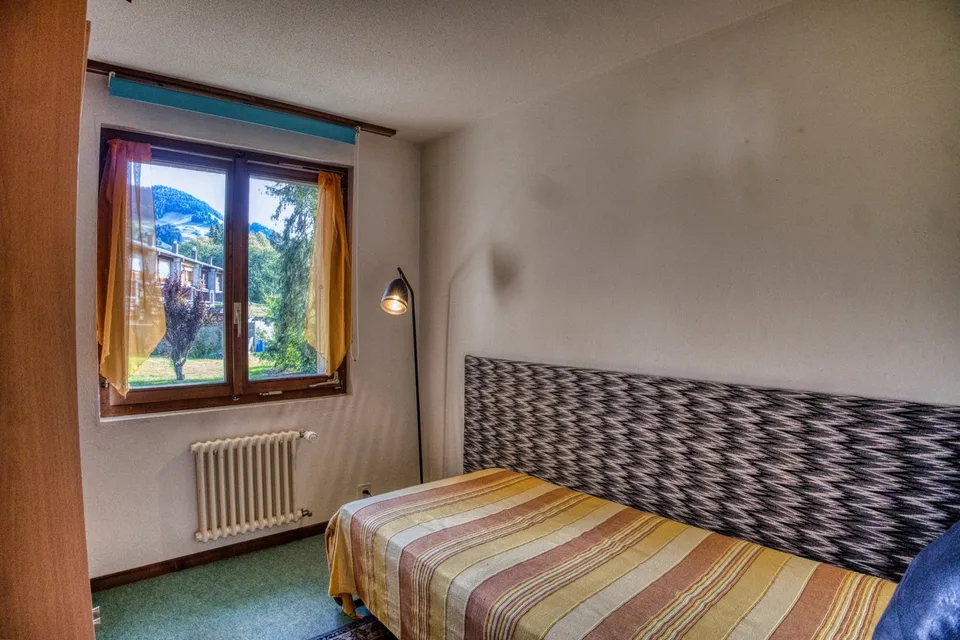 Sunny 4.5-room flat close to local amenities – photo 10 of 13