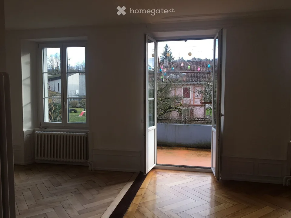 Family duplex apartment with garden and balcony