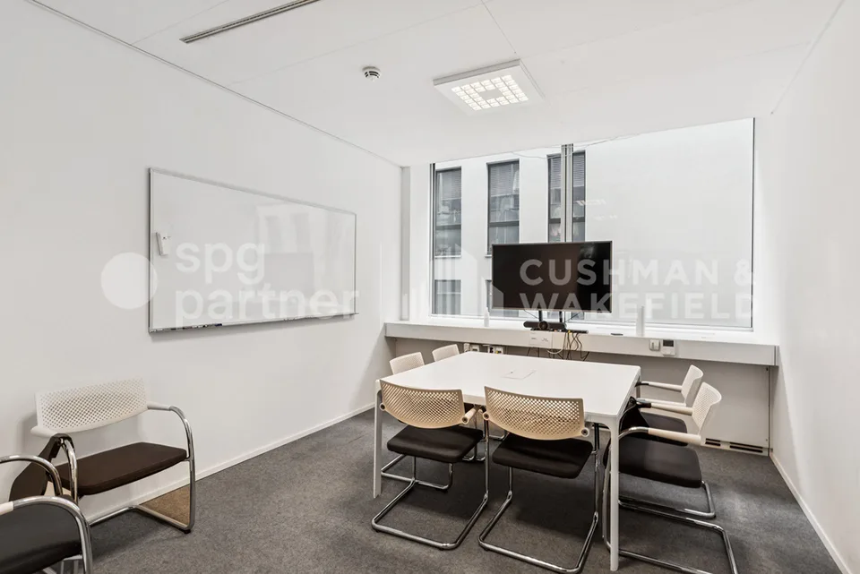Modern and functional administrative space - Rue Neuve 3 – photo 10 of 13