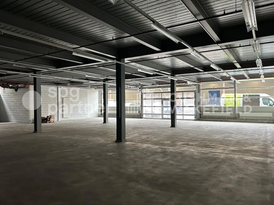 Plug & Play workshops and offices in a strategic area - Champ Colin – photo 6 of 10