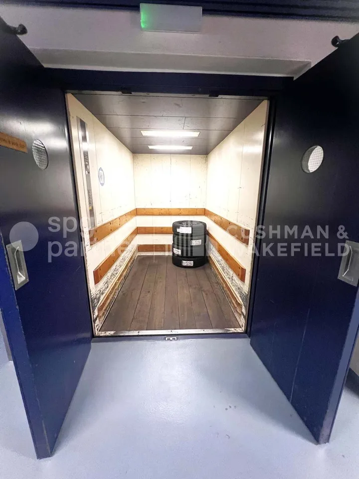 Uffici luminosi e funzionali disponibili per l'affitto o la vendita - St-Cergue 297 – foto 9 di 9