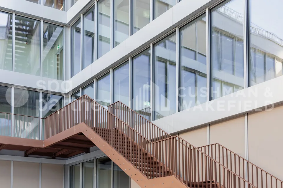 QG CENTER Travaillez, partagez et créez dans un lieu unique – photo 7 sur 7