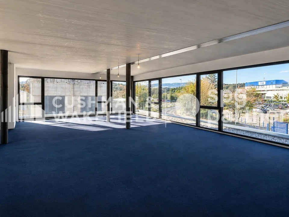 Bureaux, terrasses et rooftop en face du quartier Côté Gare - Mochettaz 7 – photo 4 sur 11