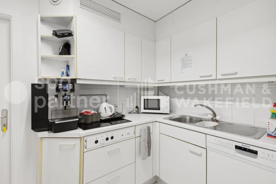 Functional Plug & Play offices, accessible and immediately available - Alfred Cortot 7 – photo 7 of 11