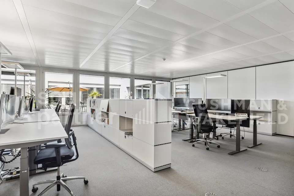 Bureaux modulables et entièrement équipés au centre de Malley-Gare - Viaduc 1 – photo 3 sur 10