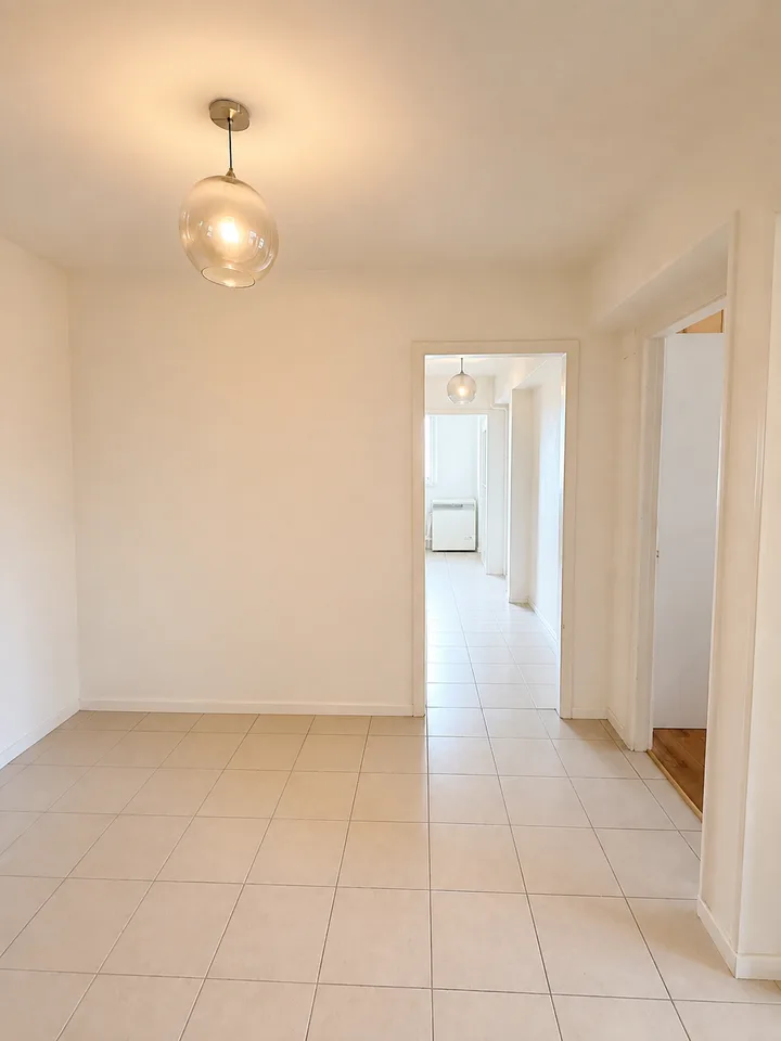 Ihre zukünftige Heimat – Helles 3,5-Zimmer-Wohnung gegenüber dem Bahnhof! – Foto 5 von 9