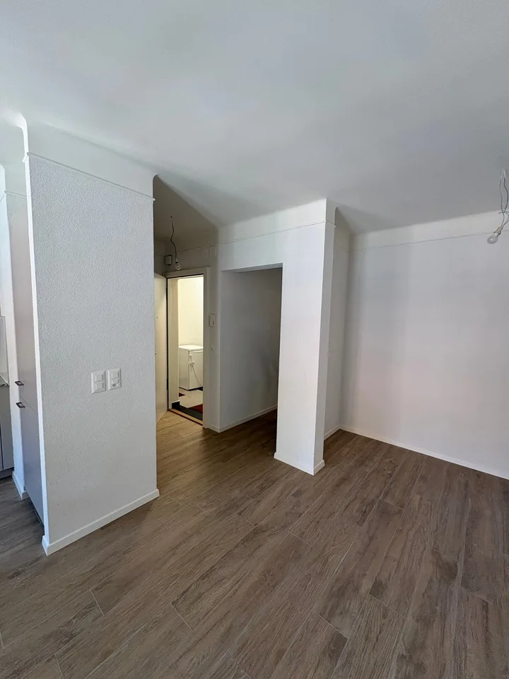 Incantevole appartamento di 2,5 locali con balcone a Vallorbe