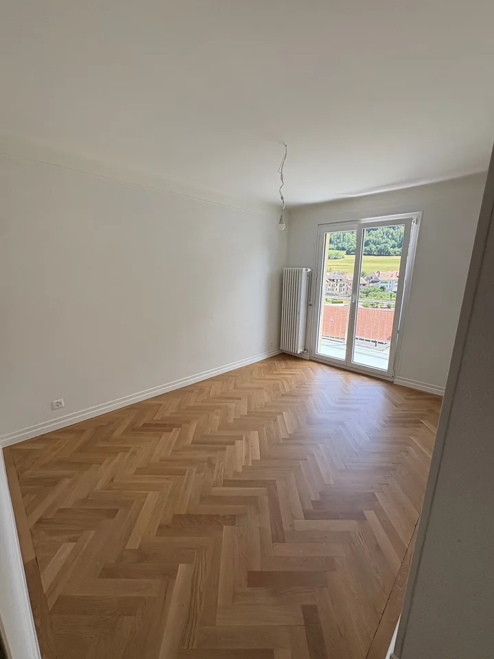 Incantevole appartamento di 2,5 locali con balcone a Vallorbe