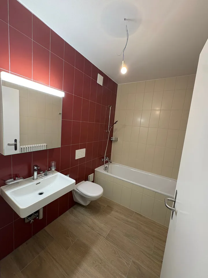 Incantevole appartamento di 2,5 locali con balcone a Vallorbe
