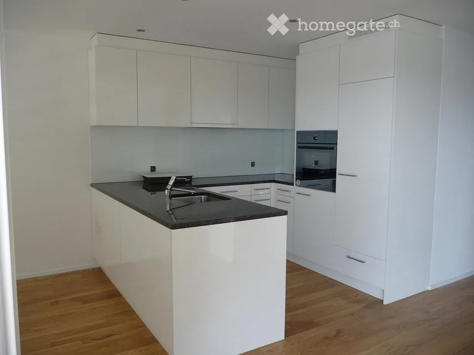Appartement lumineux 3.5 pièces avec balcon à Hochdorf