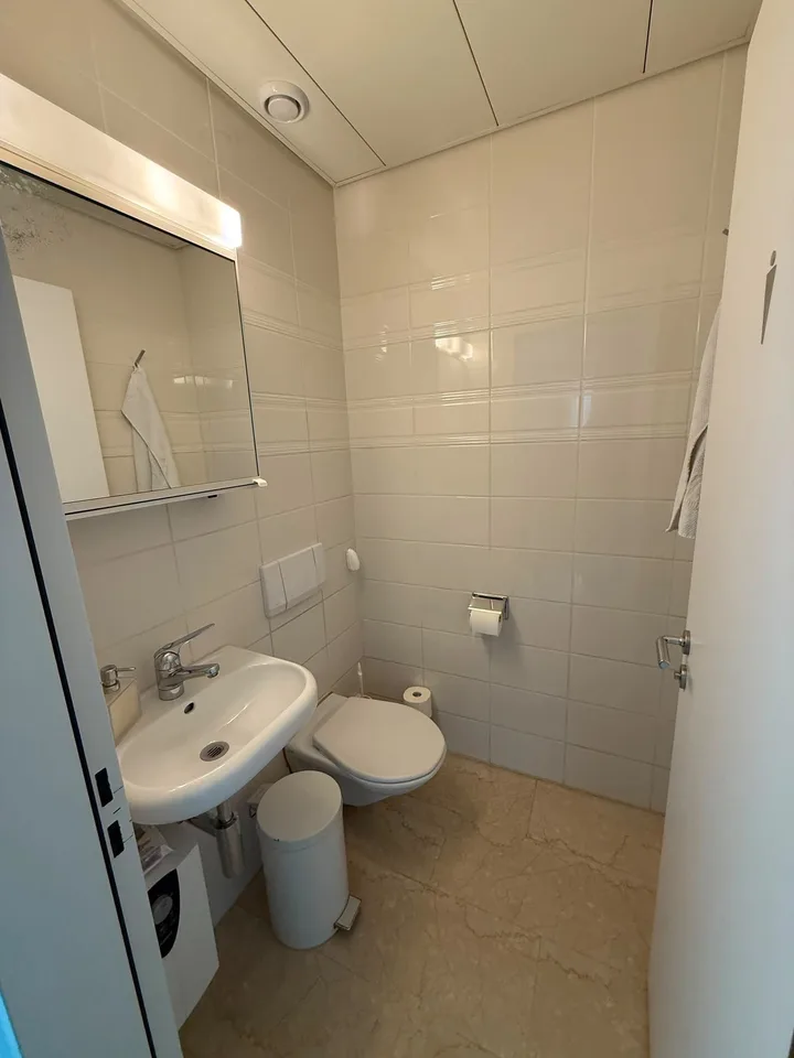 Attraktiver Geschäftsraum im 1. OG in Zollikon – Foto 4 von 9