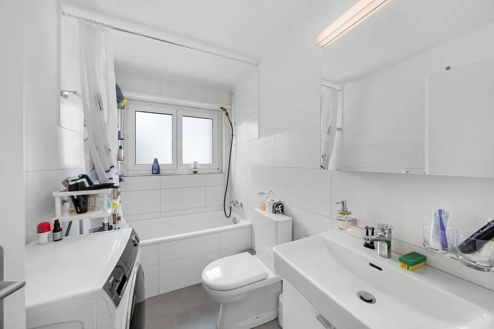 3.5-Room Apartment