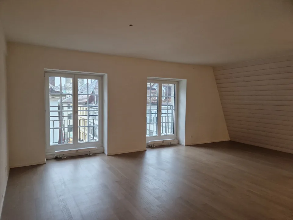 Stilvolle 2.5-Zimmer-Wohnung (73 m2) im Altstadthaus in Solothurn – Foto 3 von 7