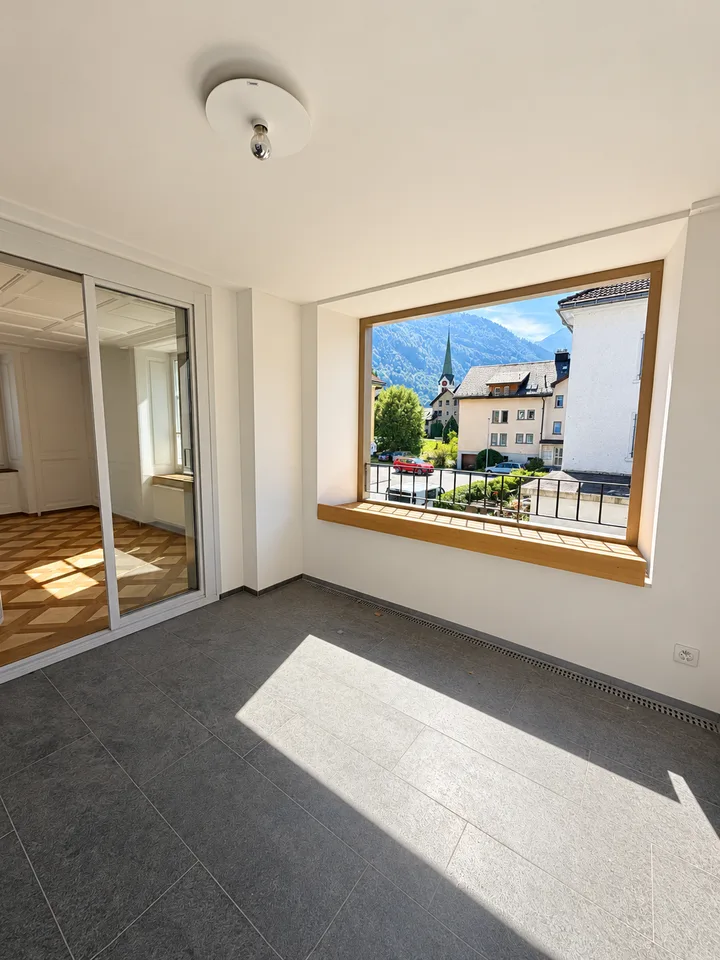 Charming 5.5-room row house in a quiet yet central location in Ennenda