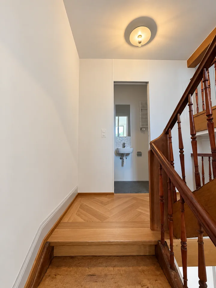 Charming 5.5-room row house in a quiet yet central location in Ennenda