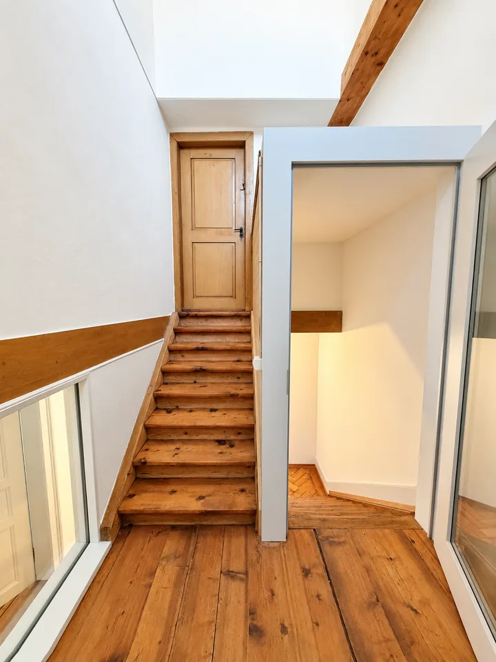 Charming 5.5-room row house in a quiet yet central location in Ennenda
