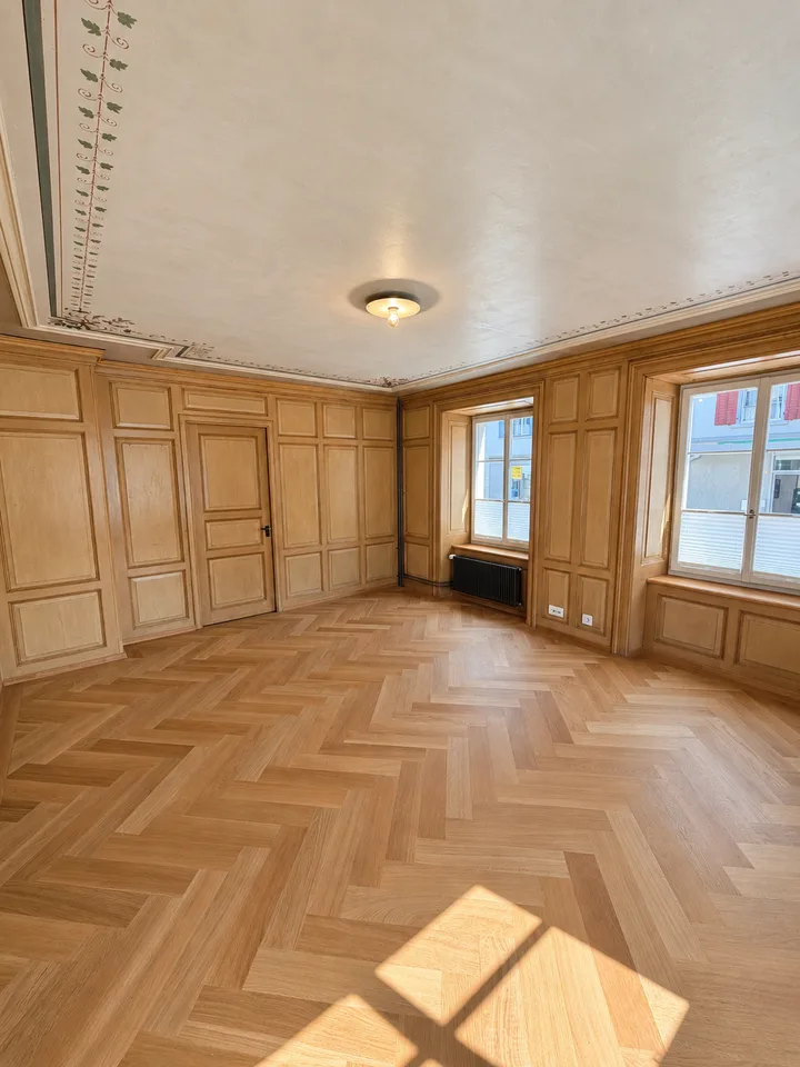 Charming 5.5-room row house in a quiet yet central location in Ennenda