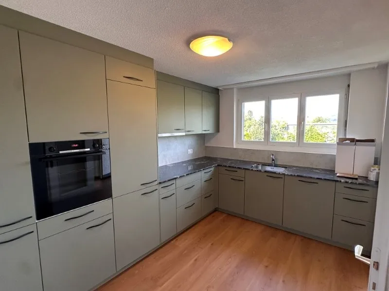 Gepflegtes + neu saniertes 5.5-Zimmer-Doppeleinfamilienhaus in Allmendingen bei Bern